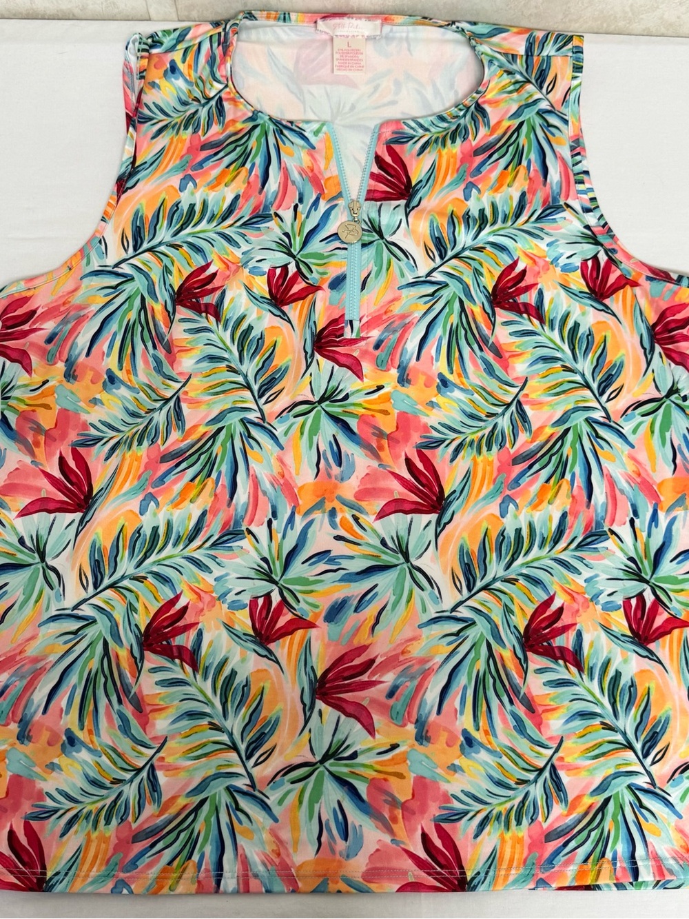Vibrant Tropical-Print Sleeveless Tank Top